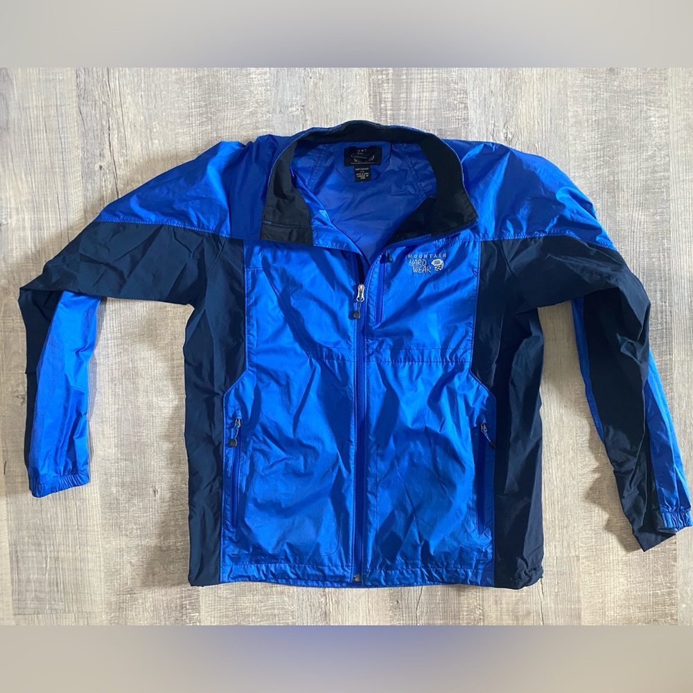 Mountain Hardwear Blue and Black Jacket